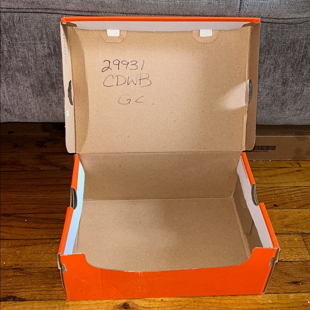 10 Nike Shoe Box Set - Red, White, Tan, Gray